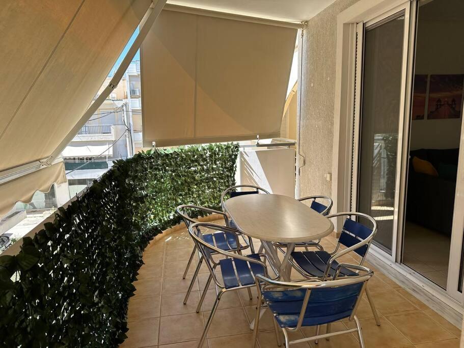 Riviera Beach, Seaside Spacious Apt. Anáviszosz Kültér fotó