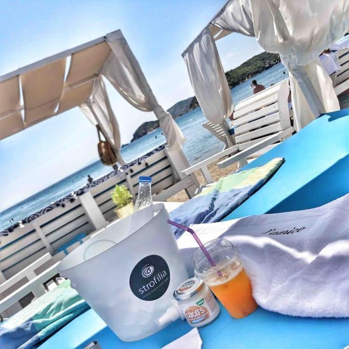 Riviera Beach, Seaside Spacious Apt. Anáviszosz Kültér fotó